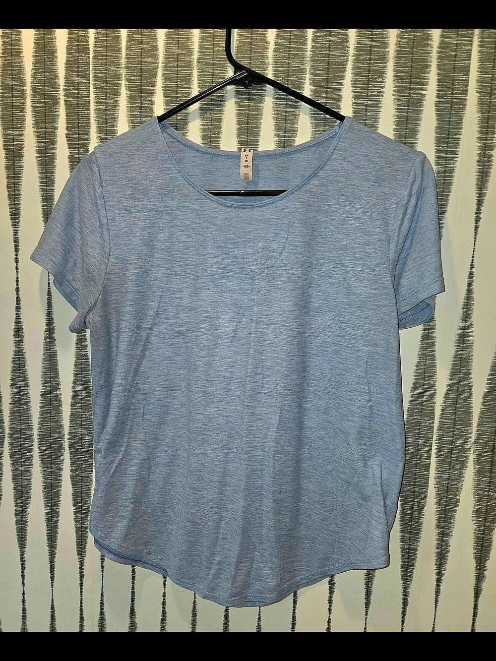 Light Heather Blue Women's Short Sleeve Tee Under Armour Size Small
